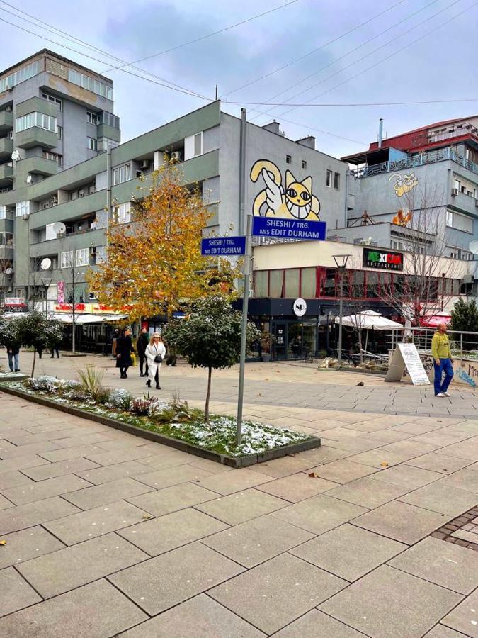 Center House Hostel プリシュティナ エクステリア 写真